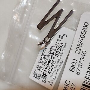 826 SILVER NECKLACE CHARM